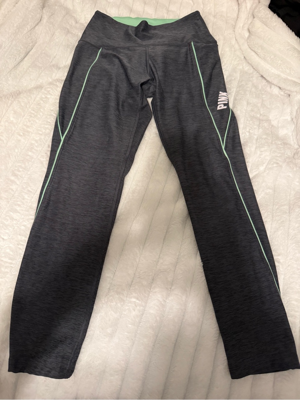 PINK Victoria's Secret Charcoal Gray Leggings with Mint Trim